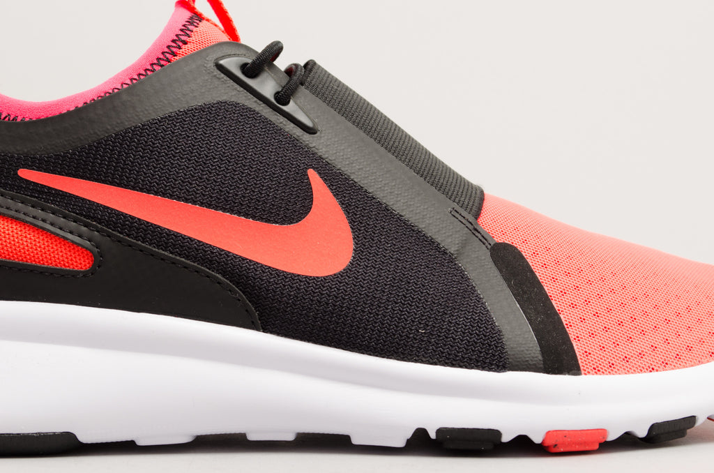 Nike Current Slip On 874160-600