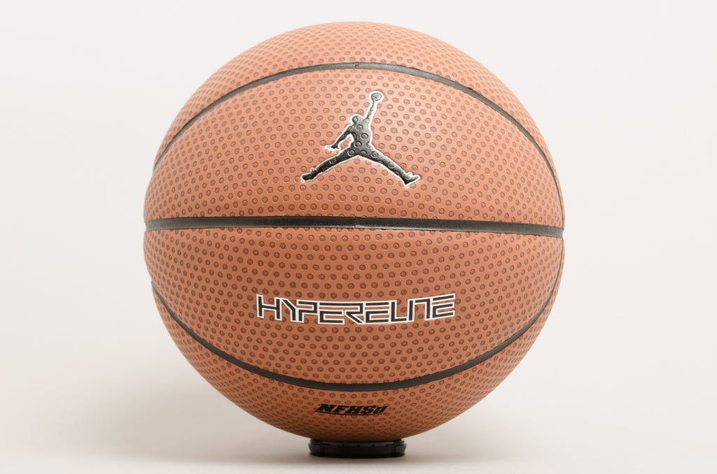 Jordan Basketball Hyper Elite 8P Amber J.KI.00.858.07
