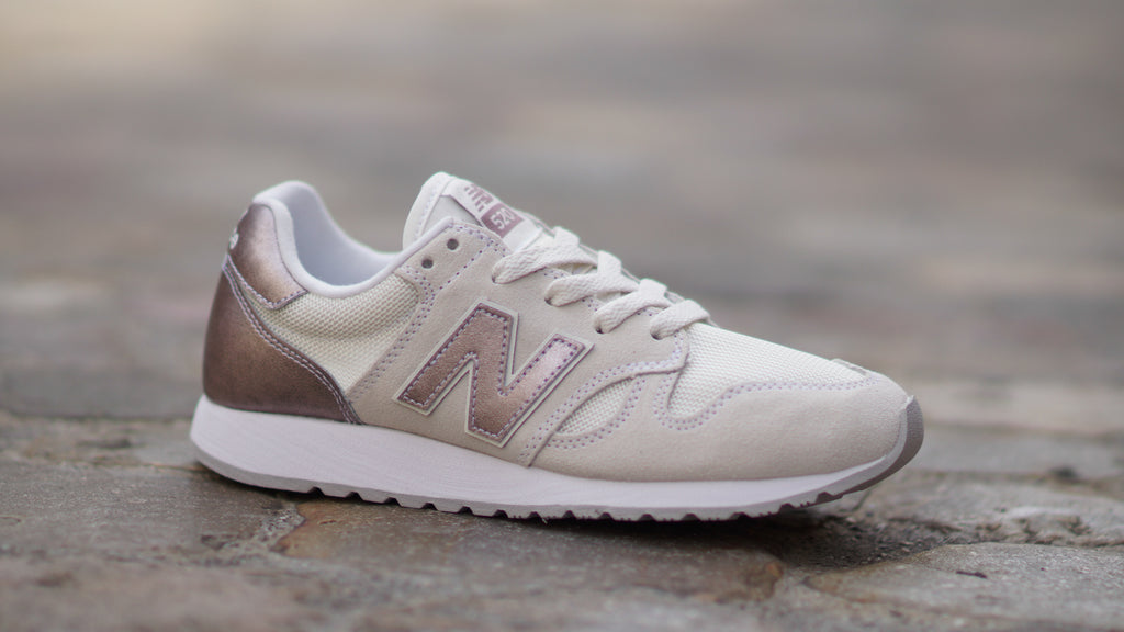 New Balance 520 Sea Salt Champagne WL520SNA