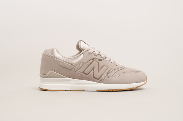 New Balance 697 ( Taupe ) WL697PMG