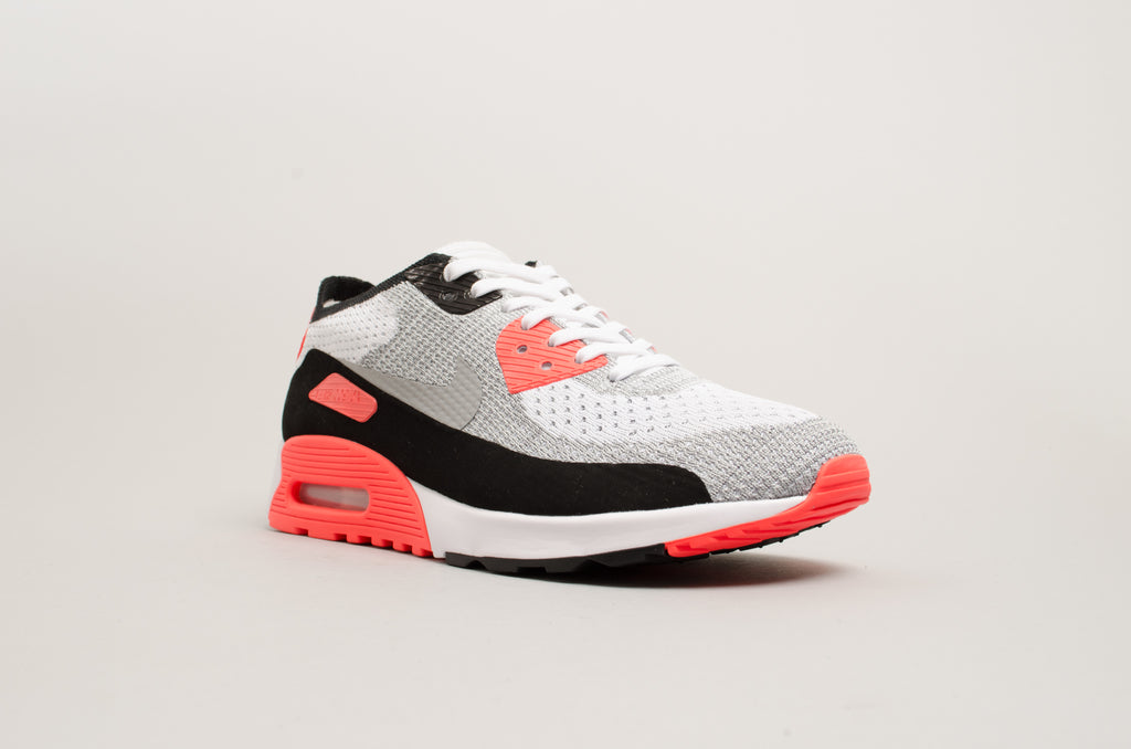 Nike Air Max 90 Ultra 2.0 Flyknit 881109-100