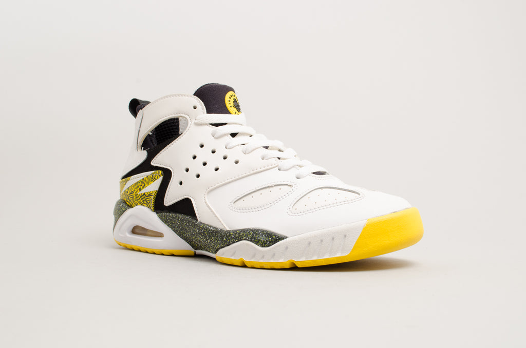 Nike Air Tech Challenge Huarache Agassi White Tour Yellow 630957-100