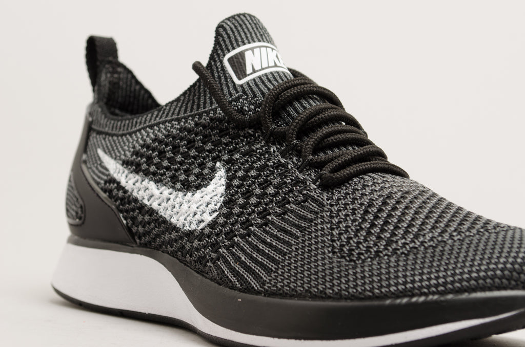 Nike Air Zoom Mariah Flyknit Racer 917658-002