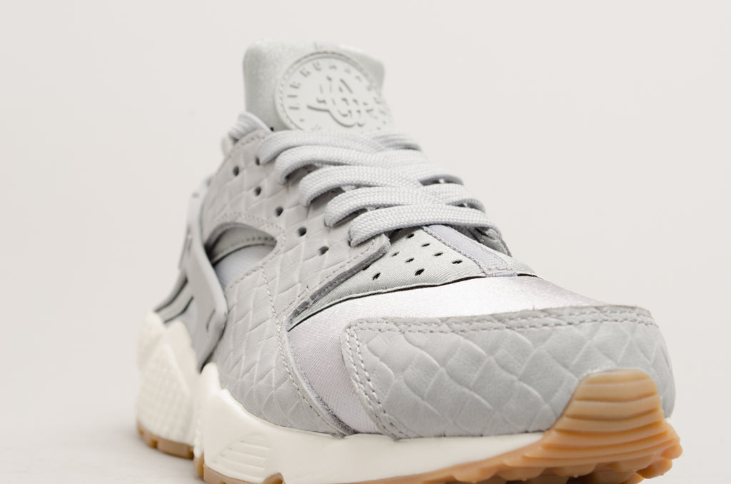 Nike Huarache Run PRM Wolf Grey 683818-012