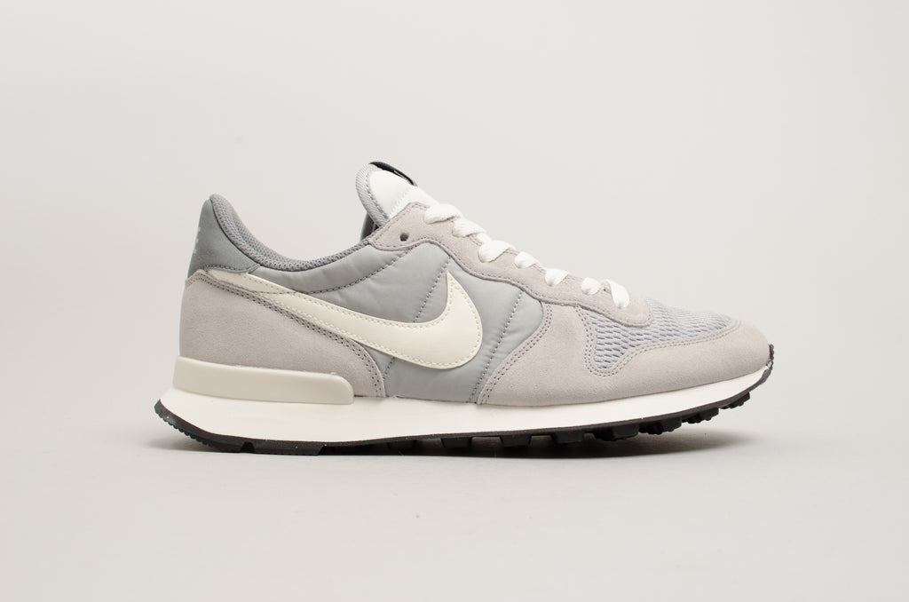 Nike Internationalist 828041-015