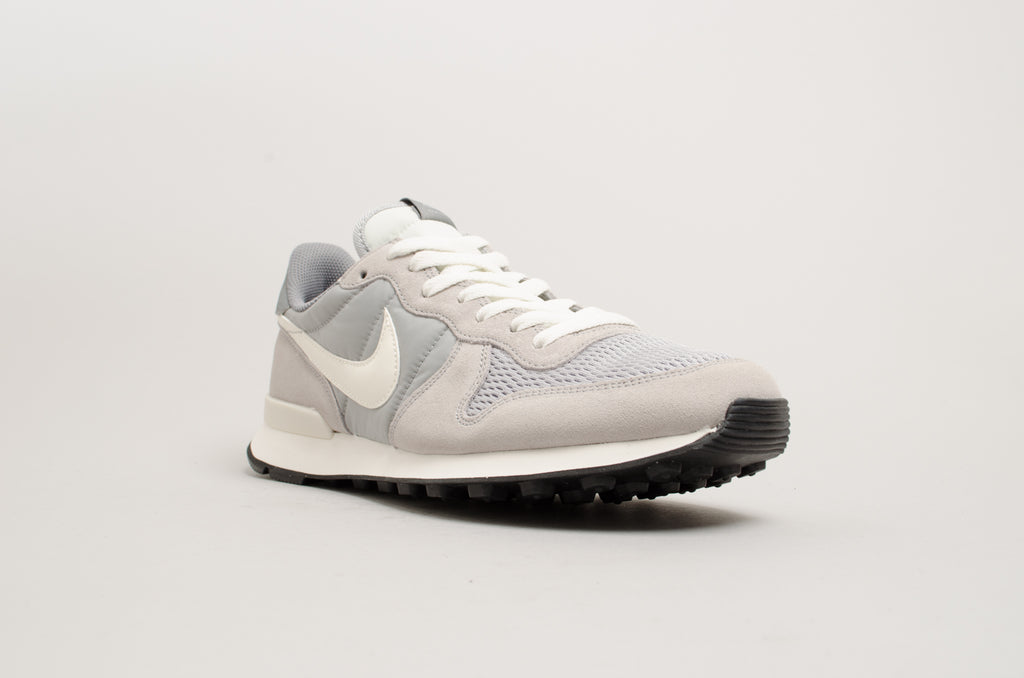 Nike Internationalist 828041-015
