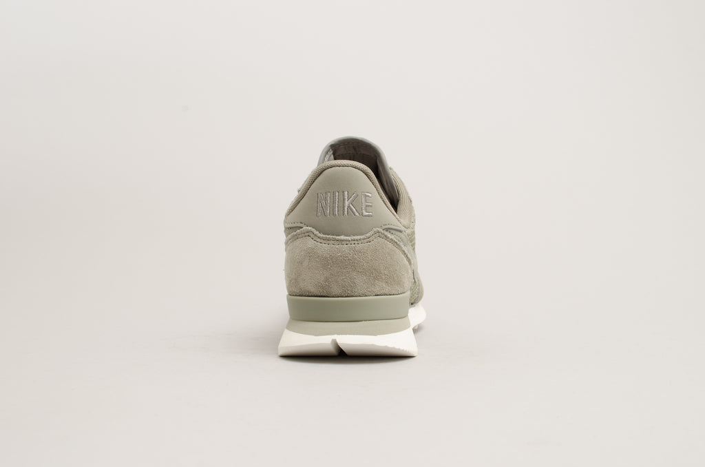Nike Internationalist 828404-009