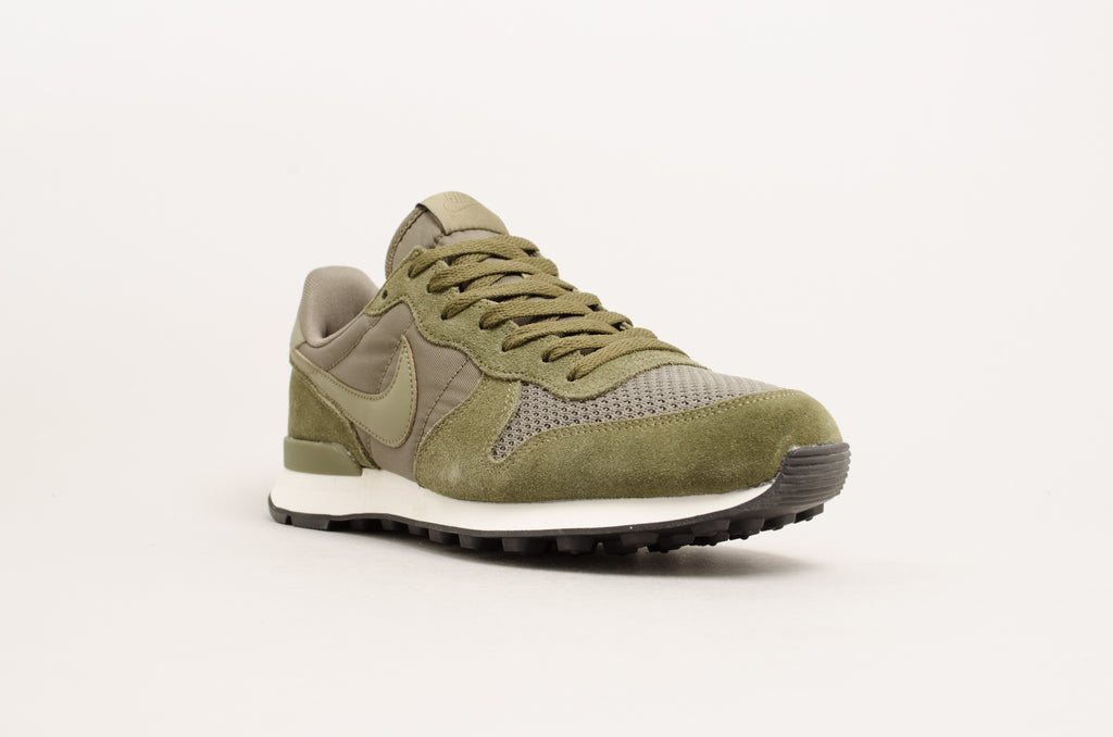 Nike Internationalist SE Medium Olive Green AJ2024-200
