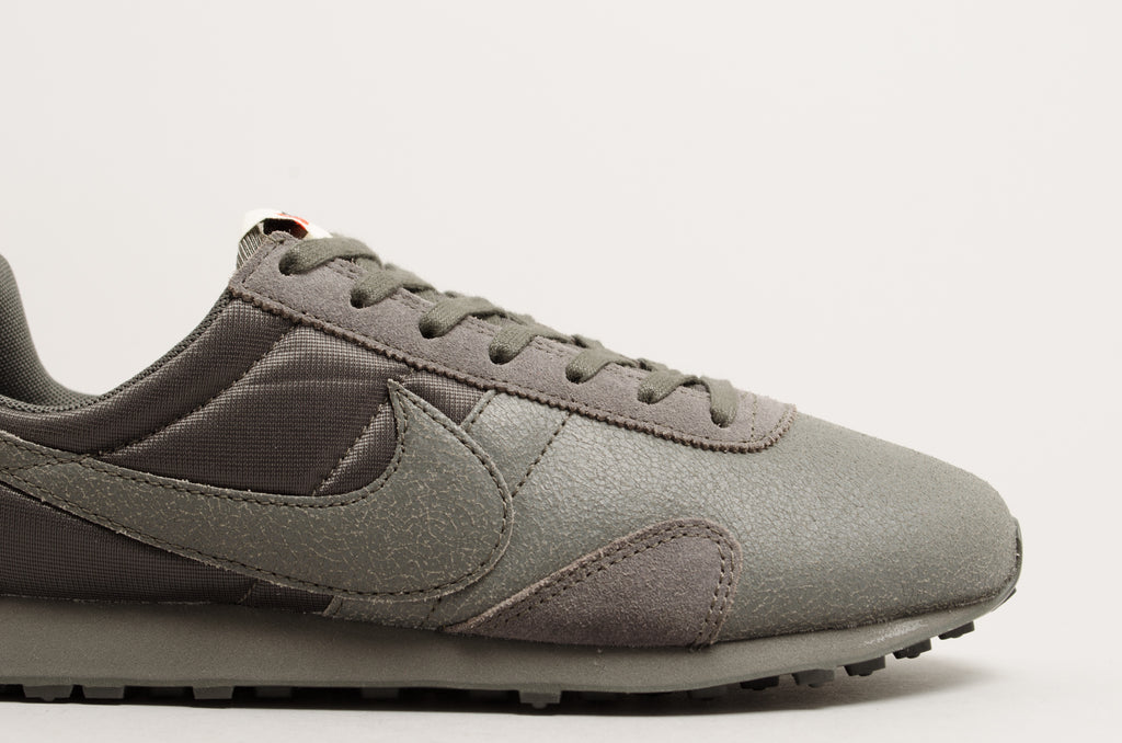 Nike Pre Montreal Racer Vintage Midnight Fog 844930-003