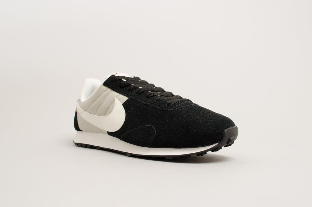 Nike Pre Montreal Racer '17 Black Grey 898031-001