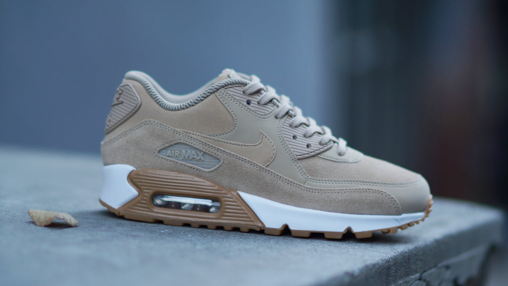 Nike Women's Air Max 90 Special Edition Mushroom/White/Gum 881105-200
