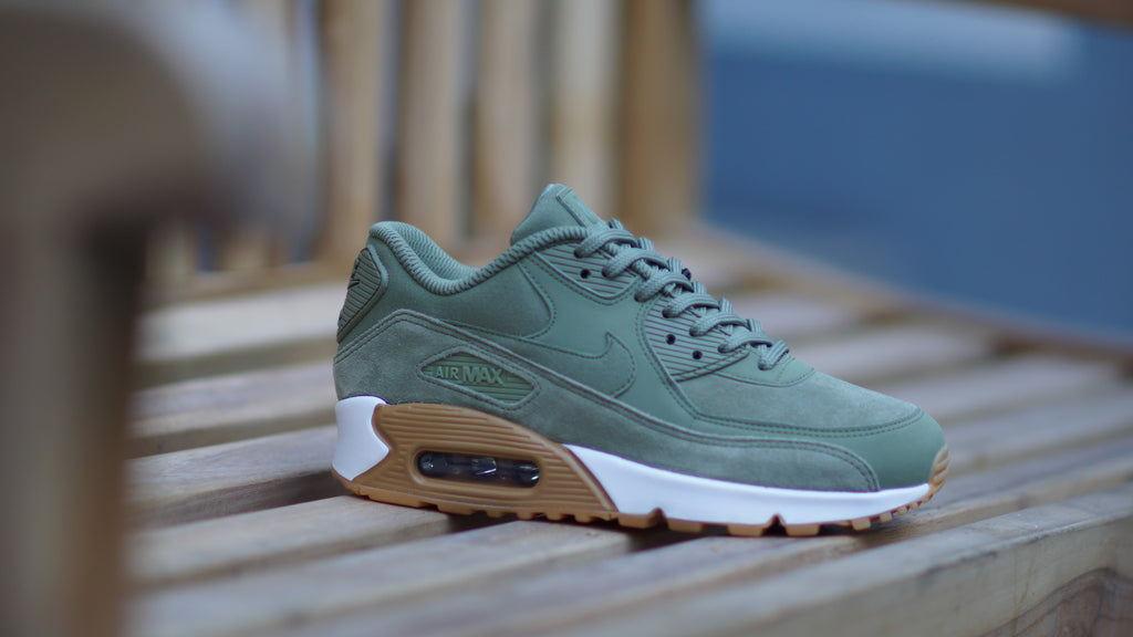 Nike Women's Air Max 90 Special Edition Olive Green/White/Gum 881105-300