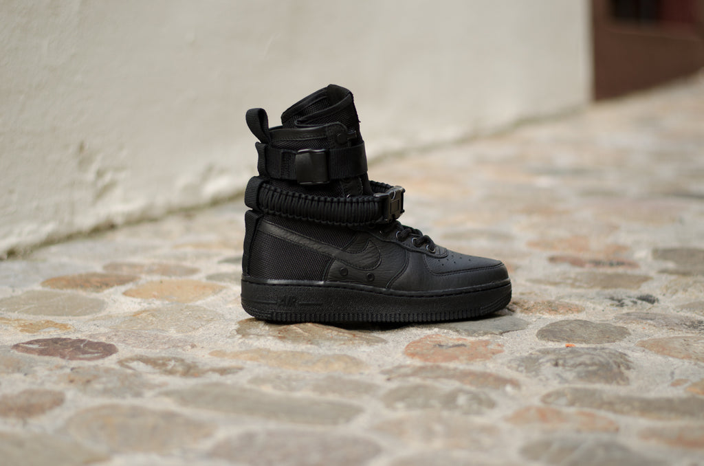 Nike Women's Special Force Air Force 1 Black 857872-002