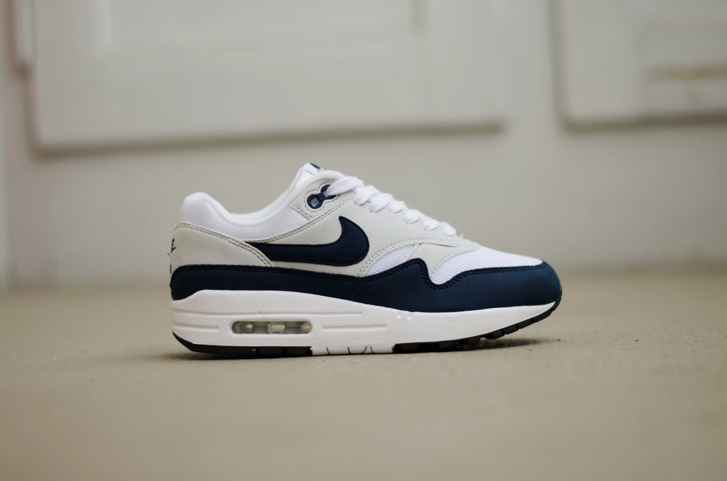 Nike Women's Air Max 1 White/Obsidian 319986-104