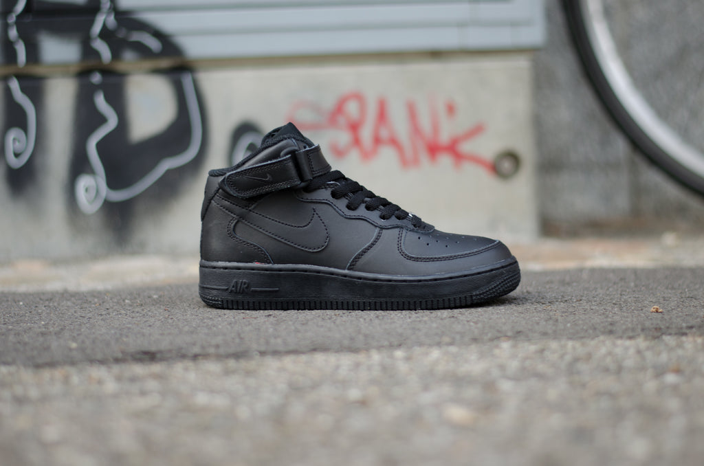 Sevensneakerstore.com Nike Air Force 1 Mid ( GS ) Black / Black 314195-004