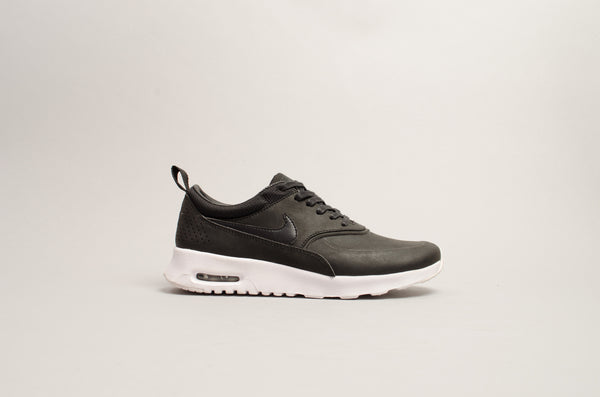 Sevensneakerstore.com Nike Air Max Thea Premium (Black / White) 616723-007