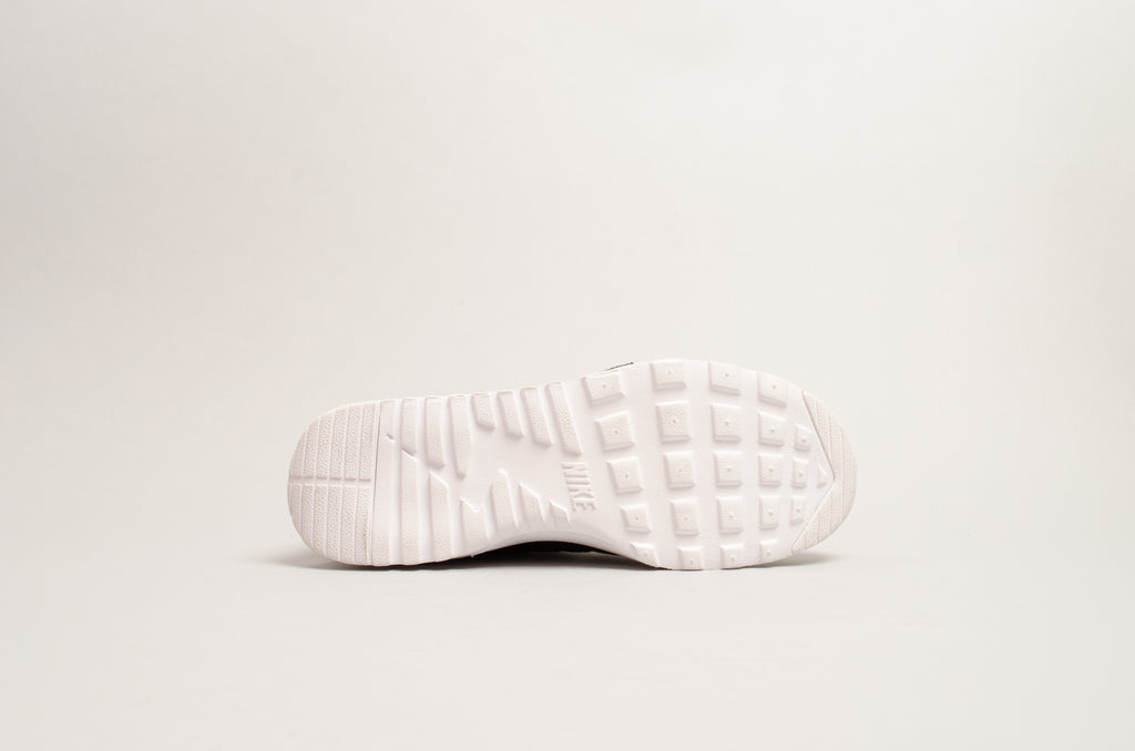 Sevensneakerstore.com Nike Air Max Thea Premium (Black / White) 616723-007