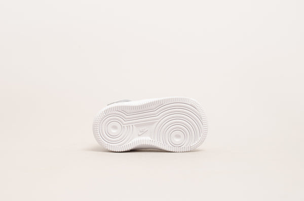 Sevensneakerstore_Nike_Force_1