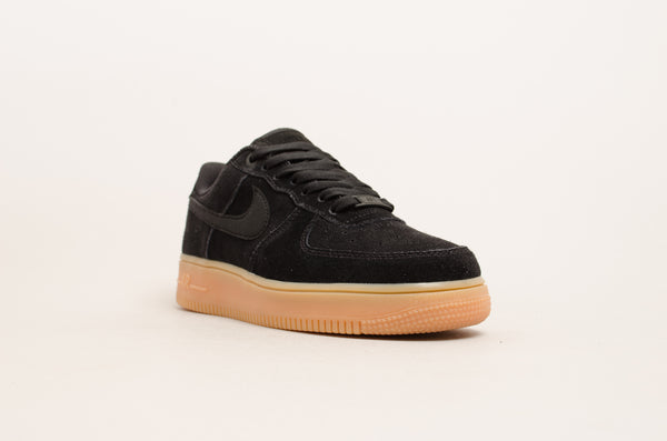 nike air force 1 suede black gum sole