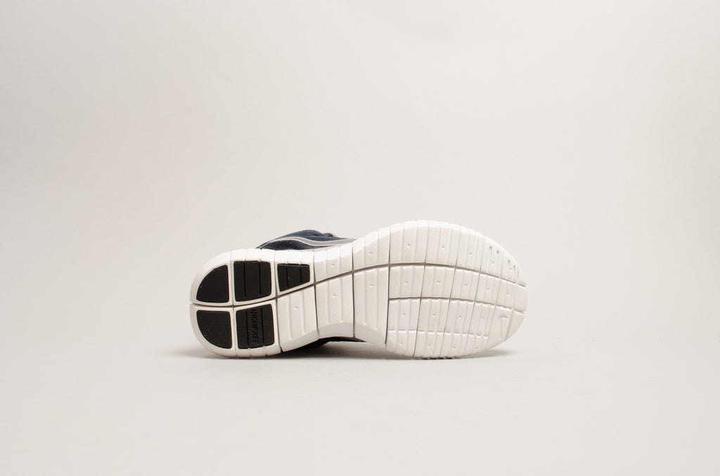 Sevensneakerstore.com Nike women's Free OG '14 (Black/Cool Grey-Wolf Grey-Summit White) 642336-003