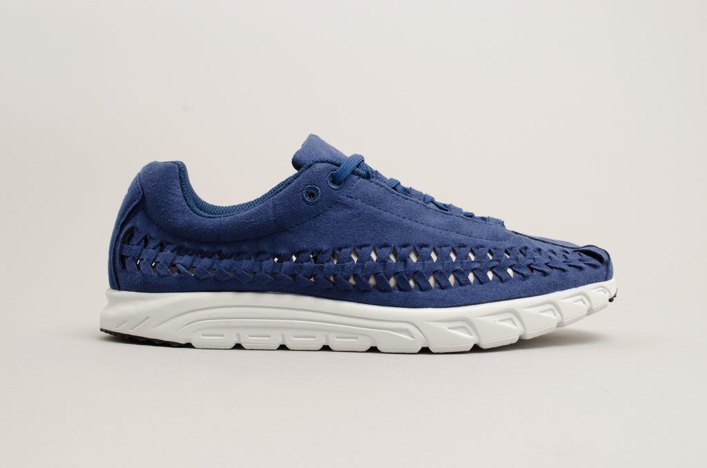 Nike Mayfly Woven 833132-400