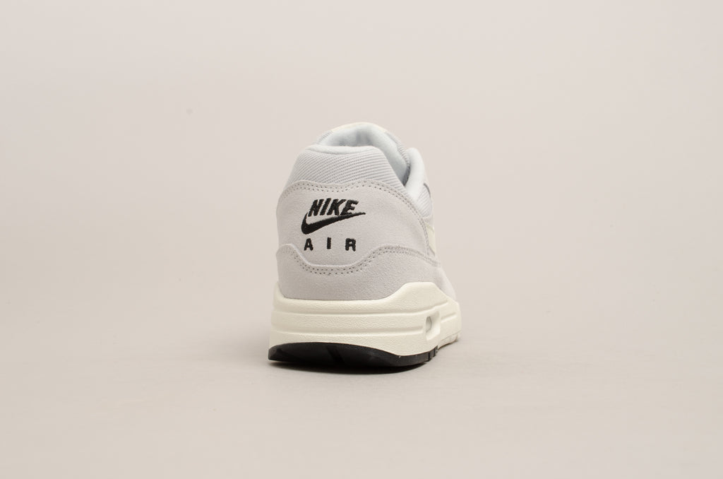 Nike Air Max 1 Premium ( Pure Platinum / Sail / White / Black ) 875844-006