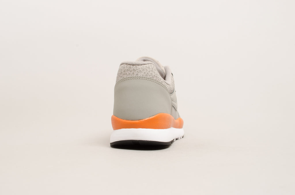 Nike Air Safari ( Cobblestone / Grey / Monarch ) 371740-007