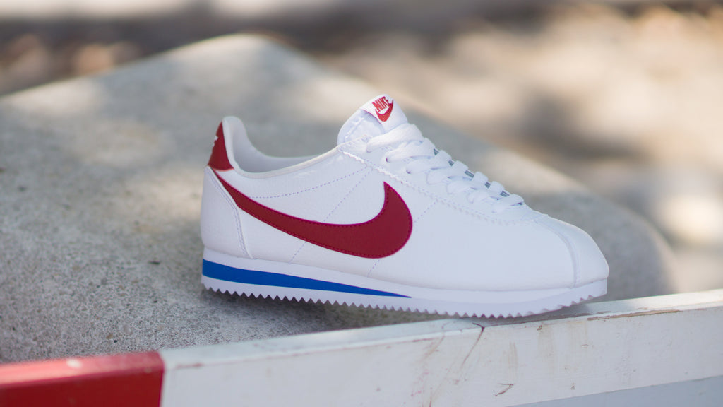 Nike Classic Cortez Leather ( White / Red / Blue ) 749571-154
