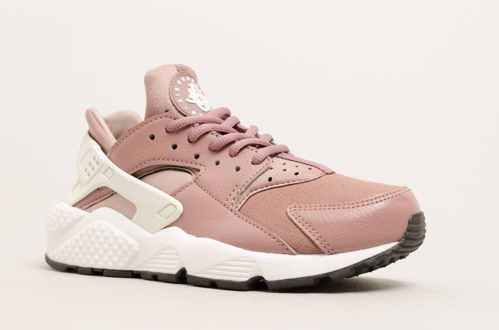 Nike Women's Air Huarache Run ( Smokey_Mauve/ White / Taupe ) 634835-203