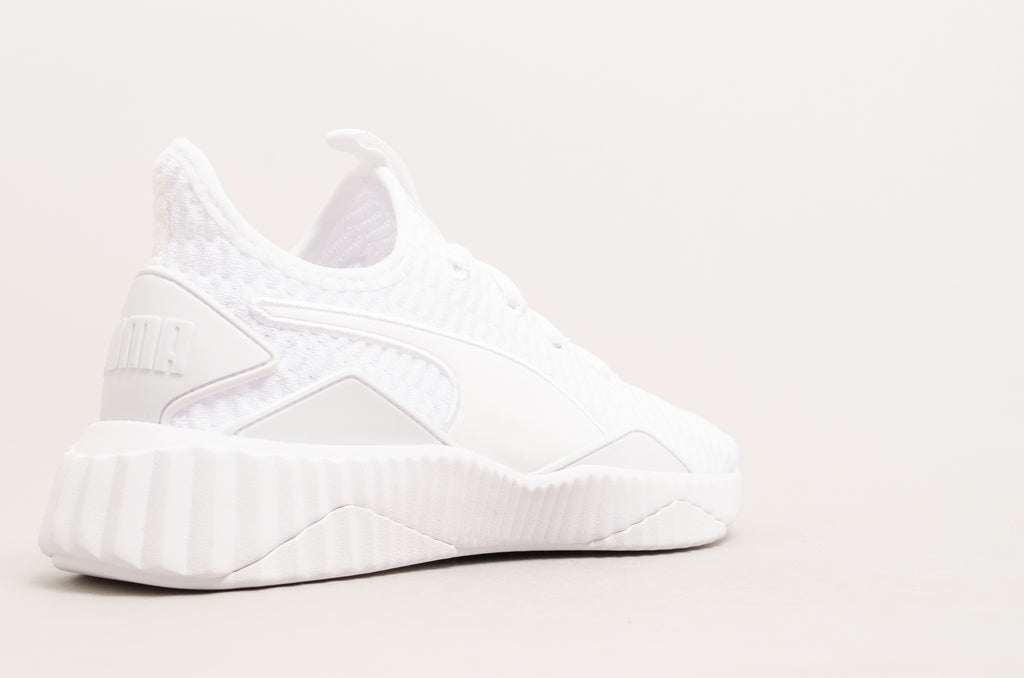 Puma Defy Wn's 115 CHF – Seven Sneaker Store