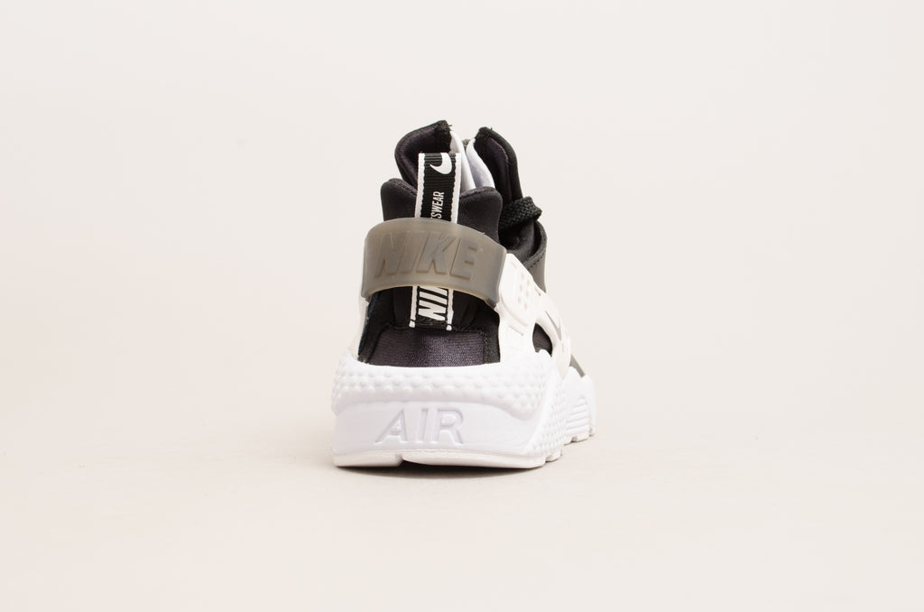Sevensneakerstore.com Nike Air Huarache Run Premium Zip ( Black / White ) BQ6164-001