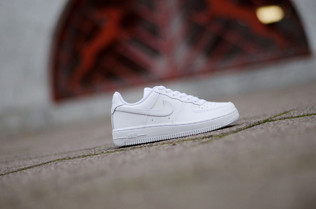 Sevensneakerstore.com Nike Force 1 ( PS ) White / White 314193-117