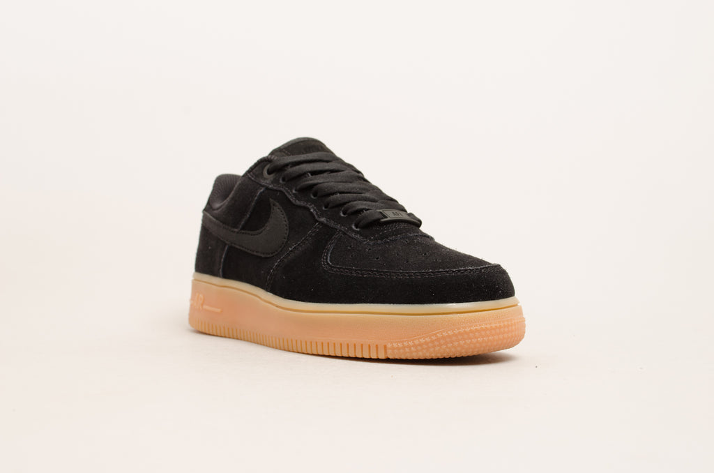 Sevensneakerstore.com Nike Women's Air Force 1 '07 Special Edition ( Black / Gum ) AA0287-002